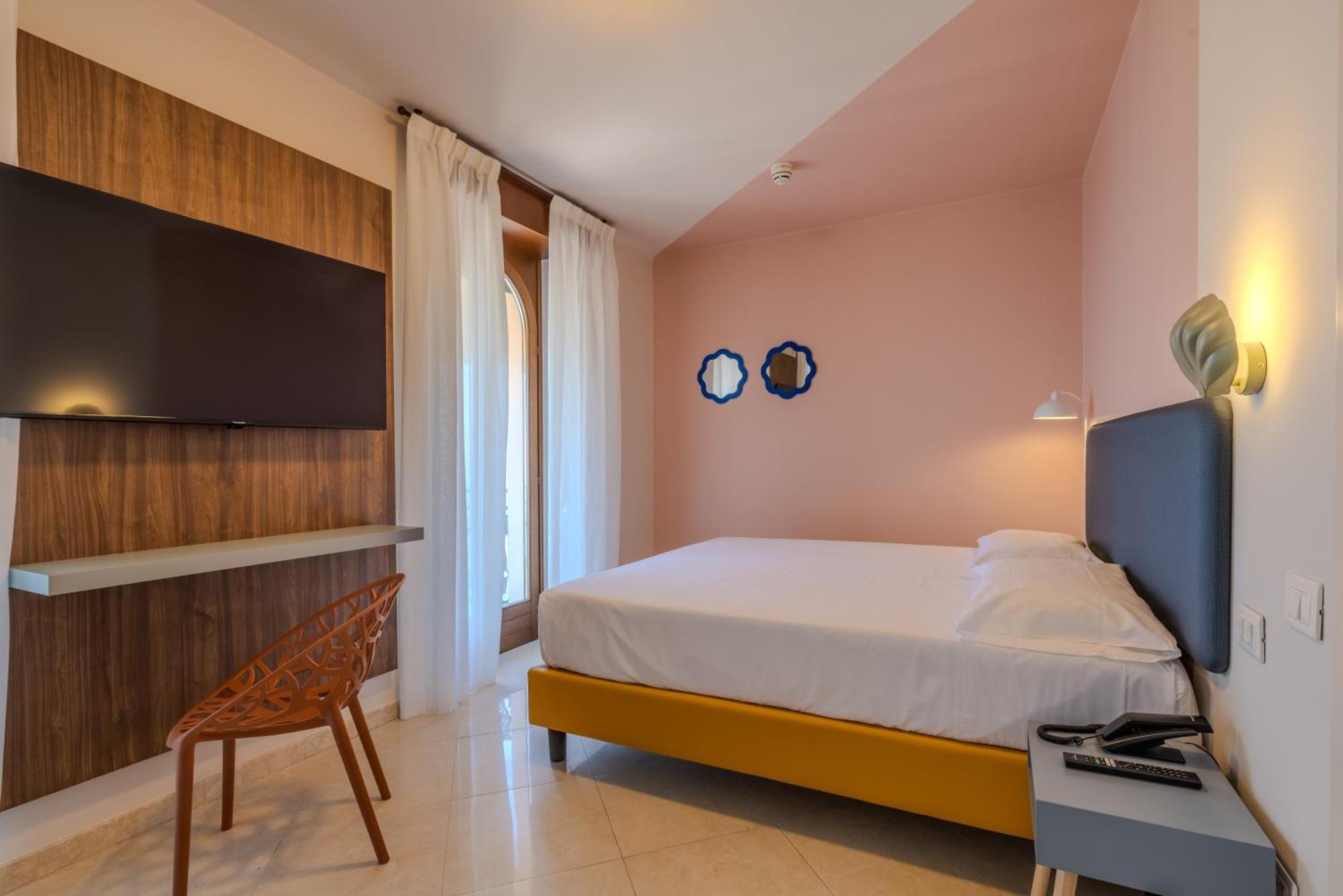 La Vista Postcard Hotel Лацизе Экстерьер фото