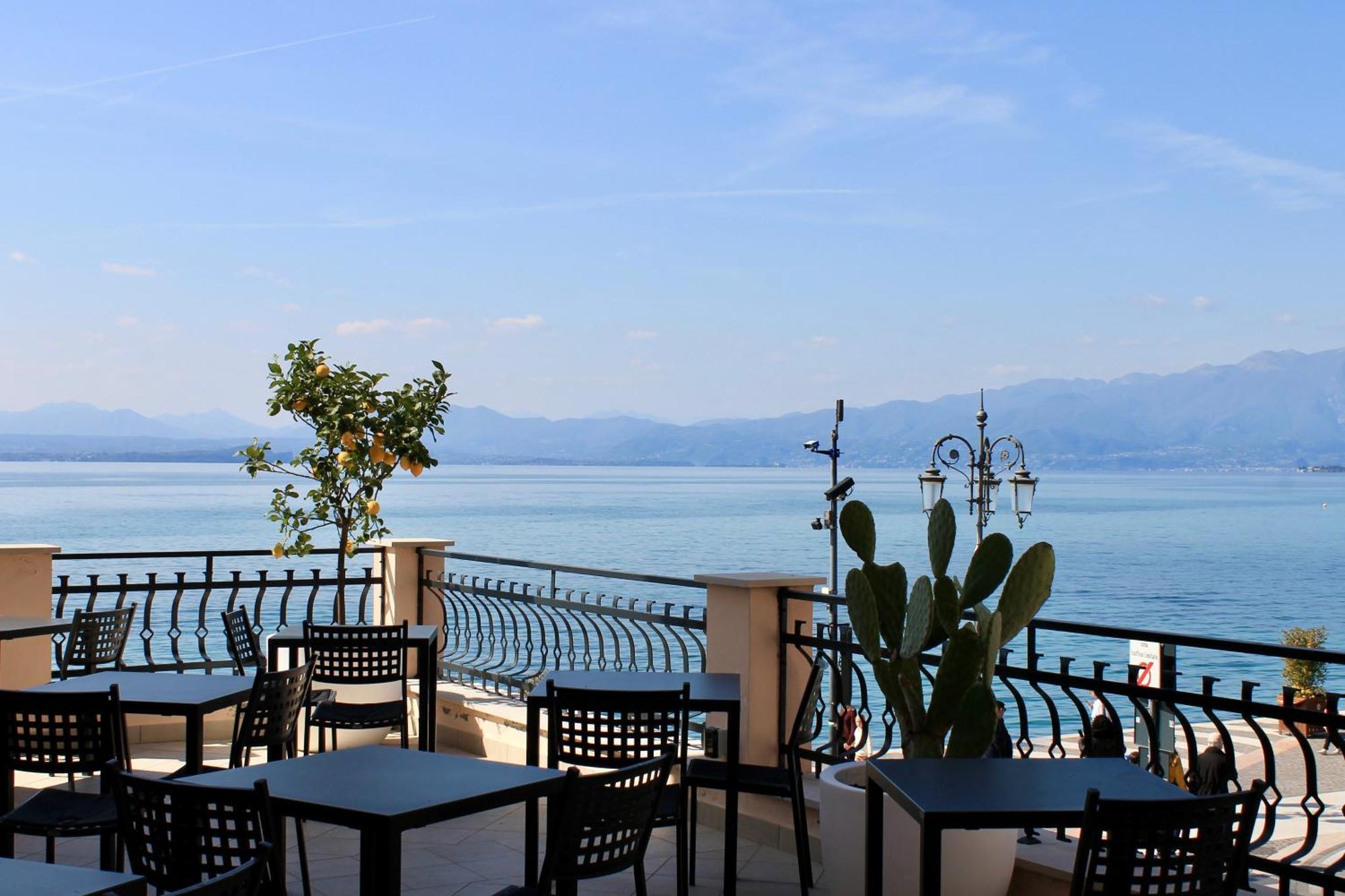 La Vista Postcard Hotel Лацизе Экстерьер фото
